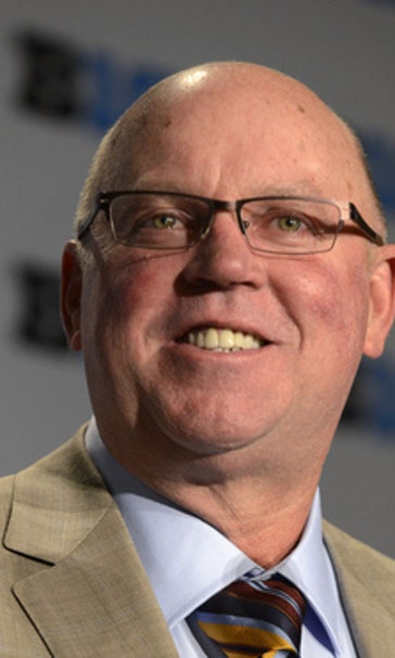 Kansas State hires ex-Gophers coach Jerry Kill in AD role